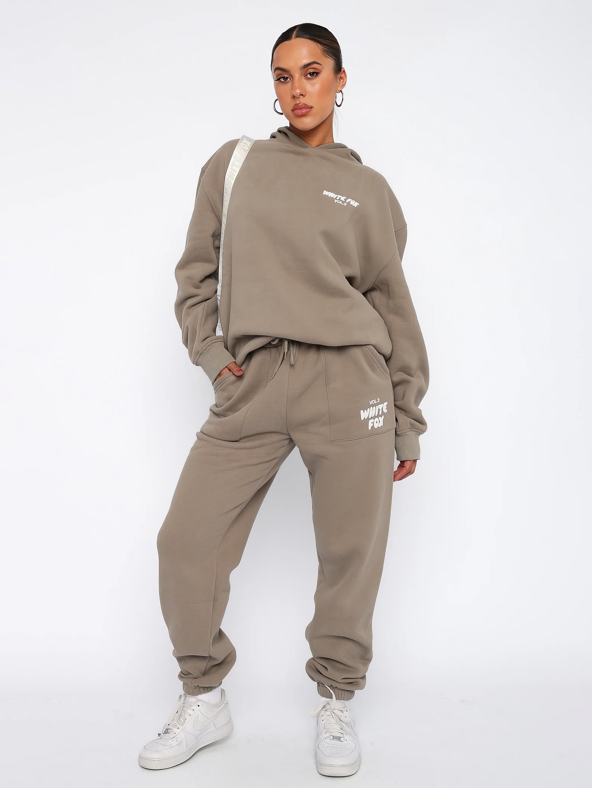 WHITEFOX | VIRAL JOGGINGPAK